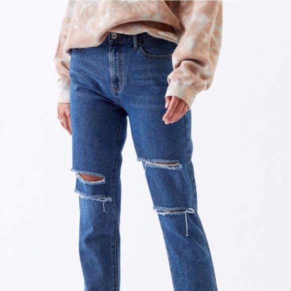 PacSun High Rise Mom Jeans - Picture 4 of 13